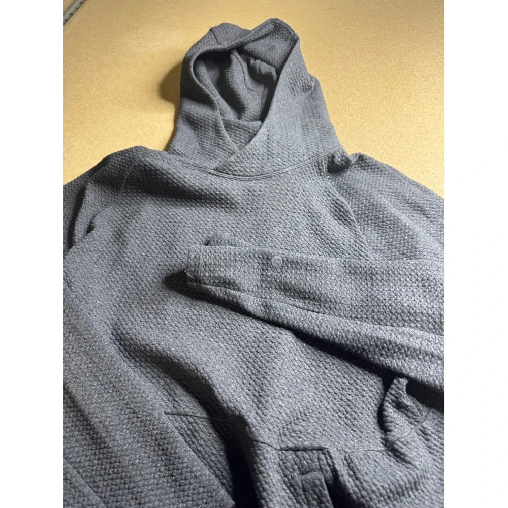 Lululemon At Ease Hoodie Mens M Heathered‎ grey Textured Pullover LM3BF7S $150